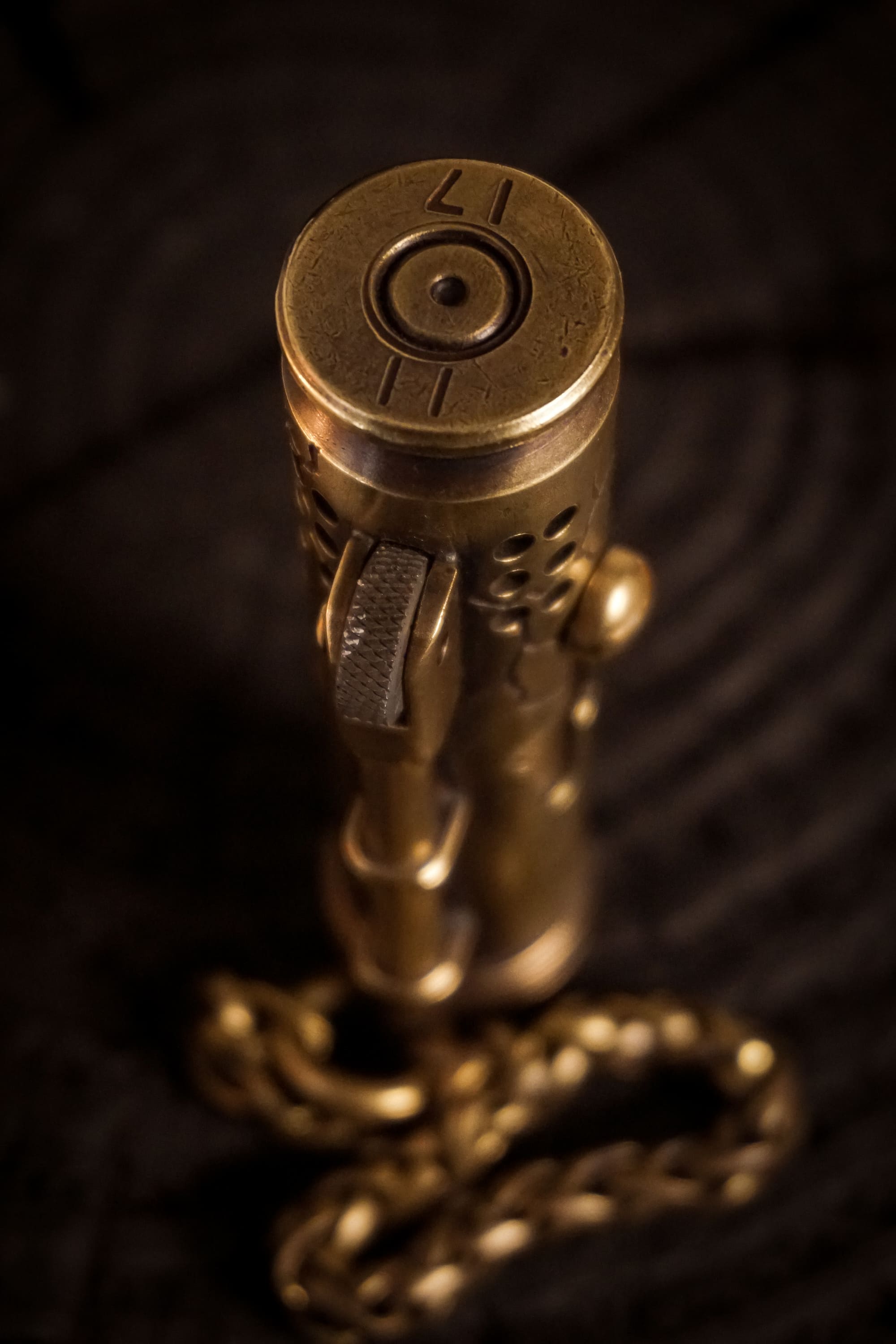 Carving Lighter