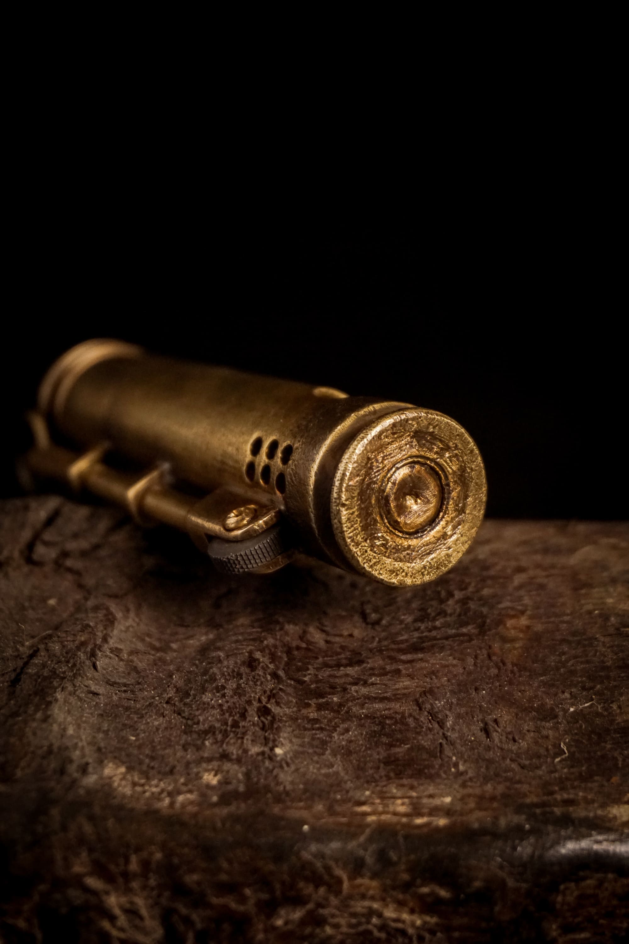Tabletop Lighter