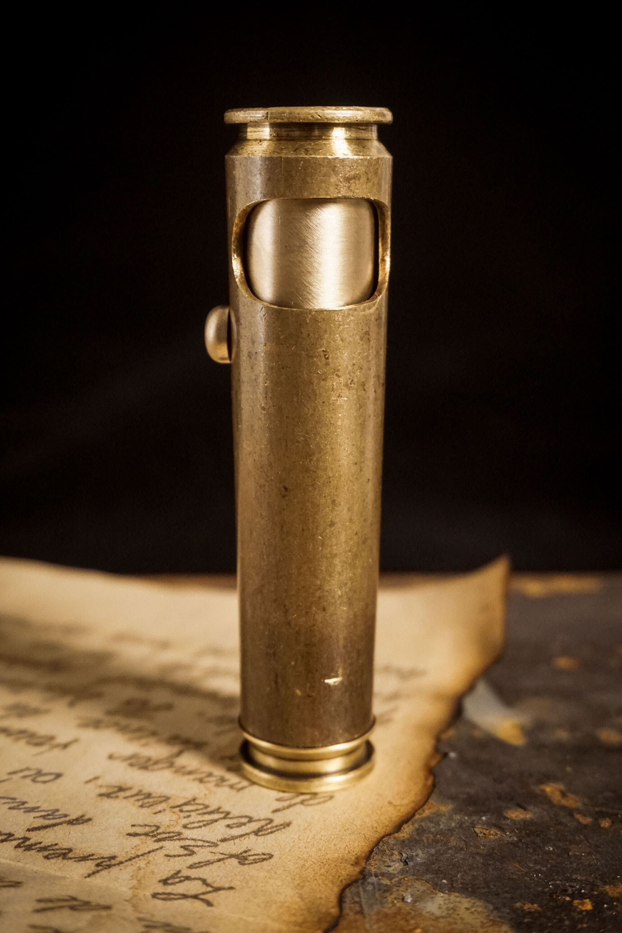Modern Trench Lighter