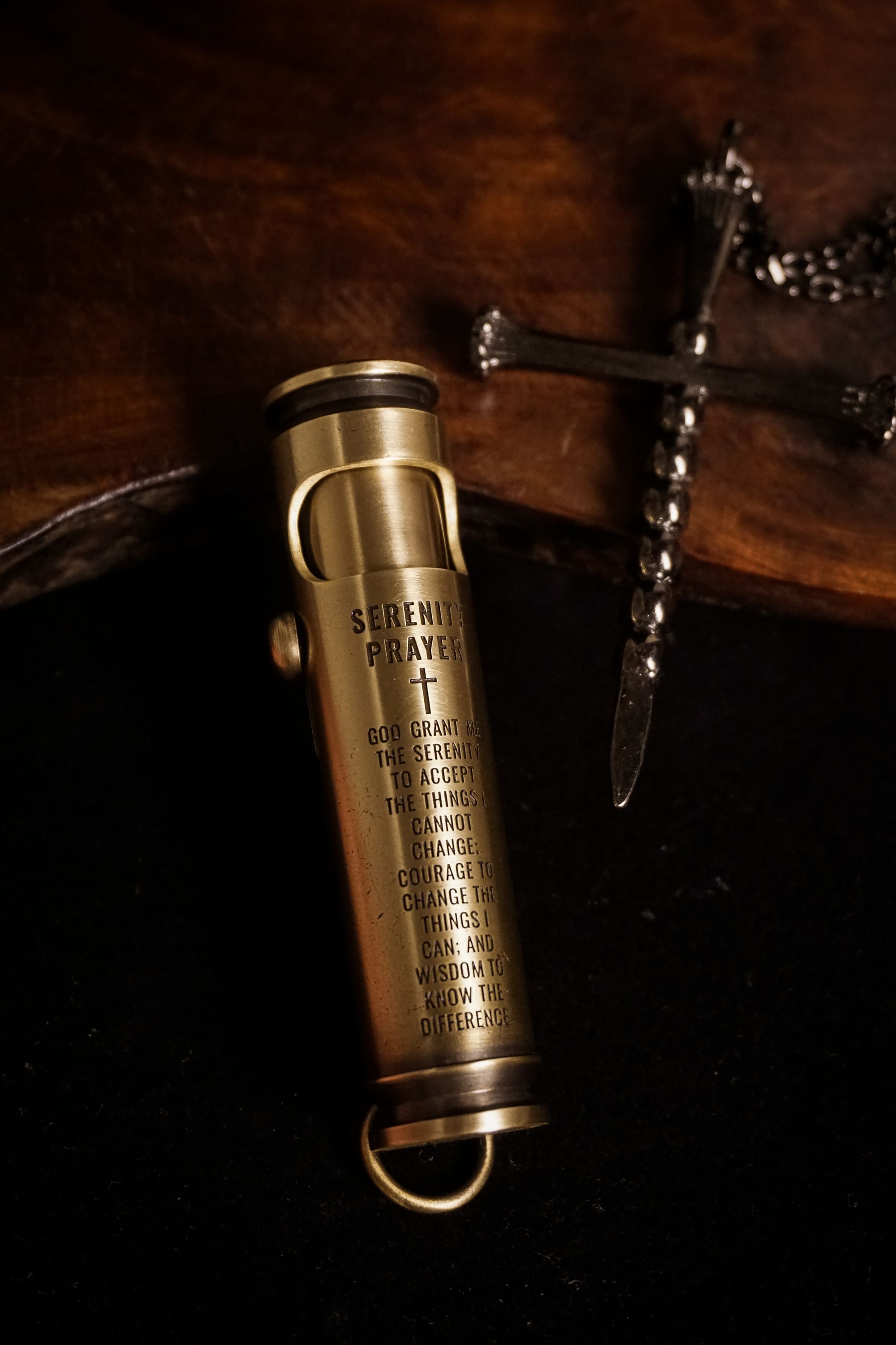 Medium Classic Serenity